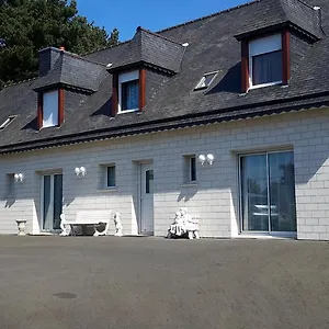 https://chez-loly.inbrittany.com